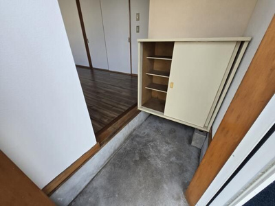 【玄関】 | ニュールーミー