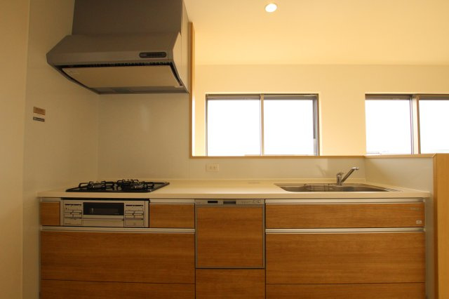 ピースタウン大津高砂建売のキッチン