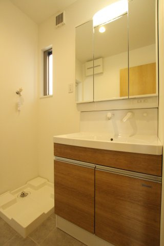 ピースタウン大津高砂建売のその他|洗面台