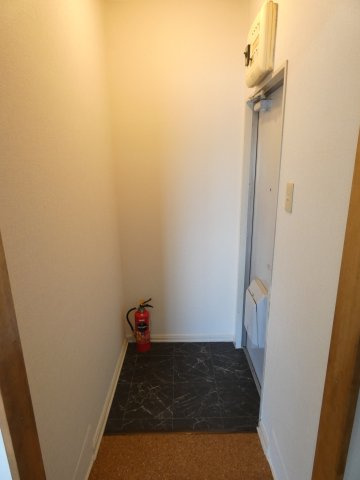 ネクサスビル　の玄関