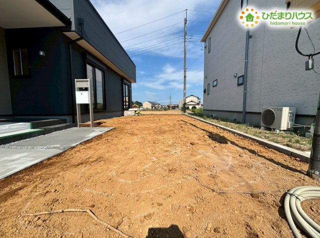 寄居町赤浜第4　新築一戸建て　リーブルガーデン　01の庭|お子様の元気なお外遊びも、自宅のお庭なら安心ですね(^^)