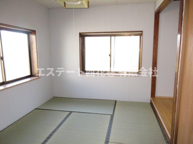 大畠貸家の和室