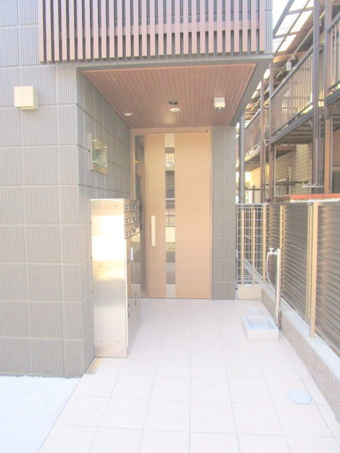 ラ・メゾン　マミーヌのエントランス|エントランス