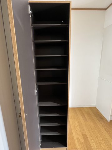 和泉市肥子町２丁目の賃貸マンションの収納|専用の収納スペースです