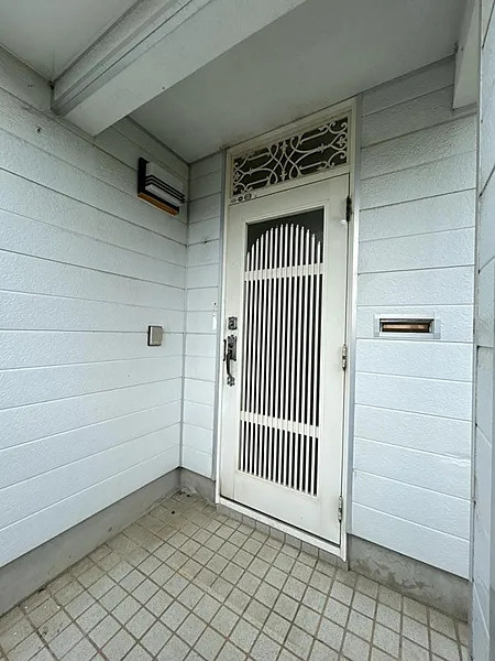 売中古戸建　中央区瓜内町の玄関