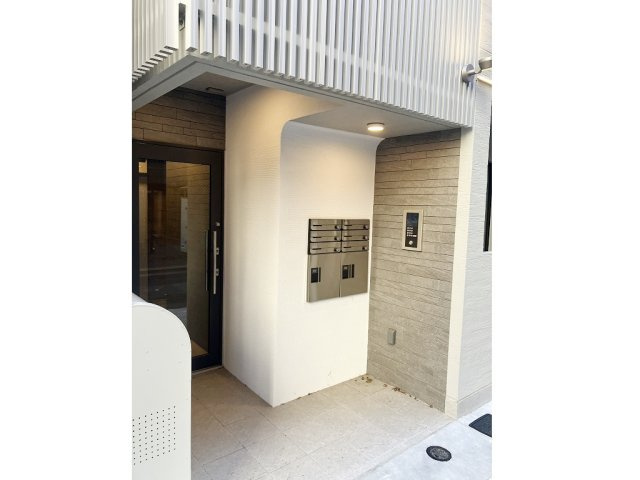 FURVAL八丁堀の内装|明るい室内です