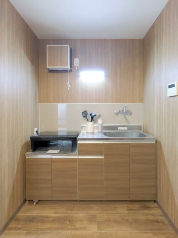 墨田区東向島４丁目の戸建のキッチン|～キッチン写真～