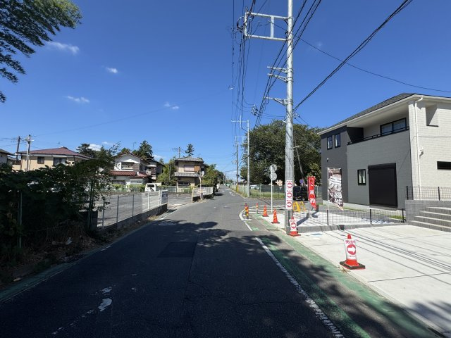 柏市南増尾８丁目新築戸建（南増尾４期）の前面道路含む現地写真|南西側前面道路