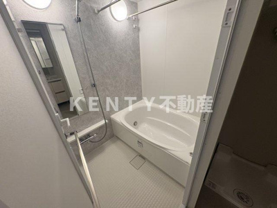 【浴室】 | コンフォリア・リヴ大森西 | コンパクトで使いやすいお風呂です