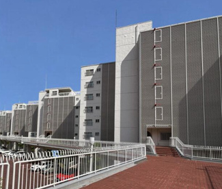 【外観パース】 | 【エスポア東山B棟】ルーフバルコニーが楽しめるメゾネット✨️仲介手数料無料✨️東山小学校・東星中学校