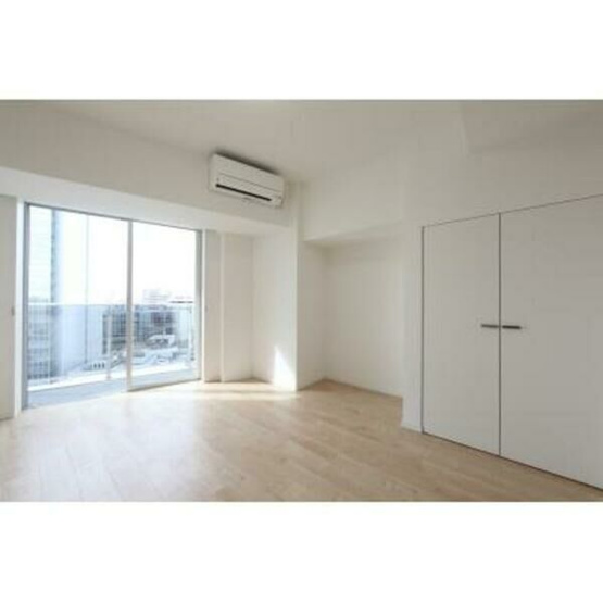 【洋室】 | CORNES　HOUSE　NAGOYA