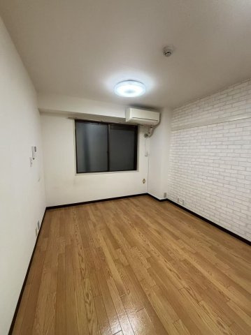 ベルハイム東長崎の居間・リビング