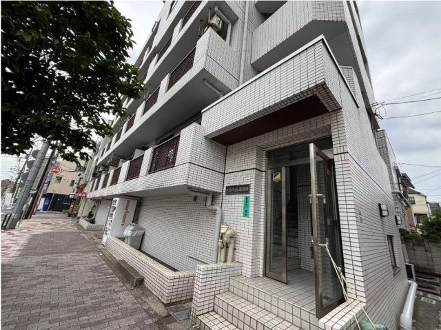 ベルハイム東長崎の外観