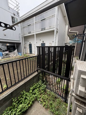 ハイツダイネツの庭