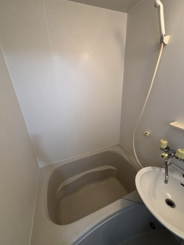 ハイツダイネツの浴室