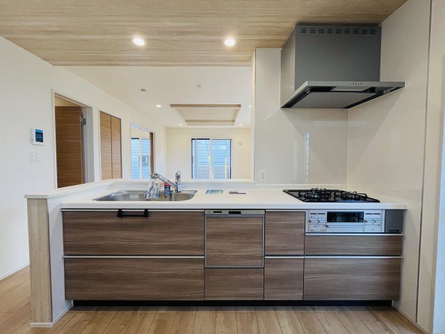 【キッチン】 | 本庄市下野堂　ブルーミングガーデン　新築戸建　全2棟　2号棟