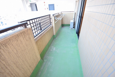 【バルコニー】 | 新星布施ビル