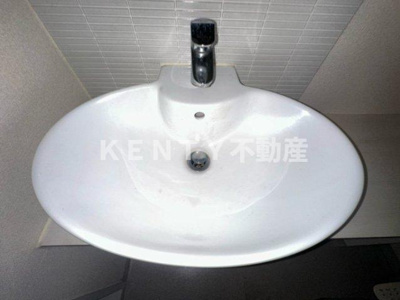 【洗面所】 | パークキューブ武蔵小杉 | スペースが確保できる洗面所です