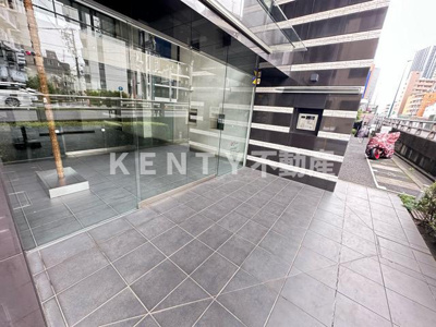 【エントランス】 | パークキューブ武蔵小杉 | 落ち着いたエントランスです