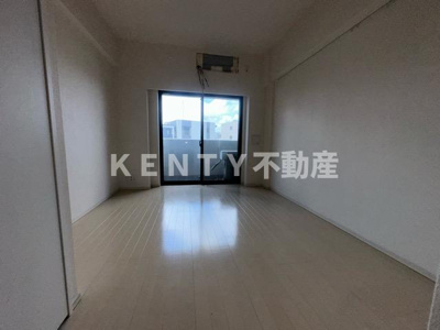 【居間・リビング】 | パークキューブ武蔵小杉 | おしゃれなリビングです