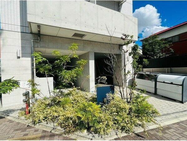 Blue Ocean Sakoのエントランス