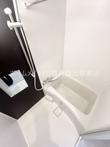 大阪市城東区東中浜８丁目の賃貸マンションの浴室