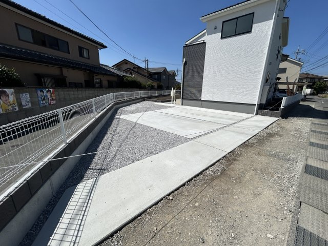 新築　前橋市青柳町第２　Livele Garden.S　１号棟の駐車場|現地写真　駐車スペースは並列2台+２台分可能です！
