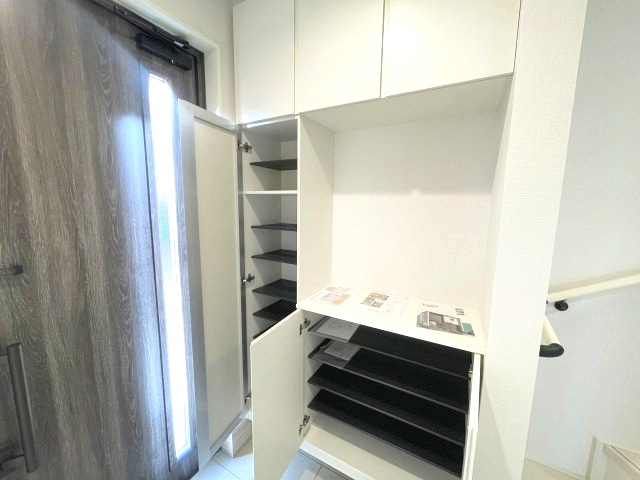 佐伯区五日市中央2丁目　№35869の収納|シューズボックス付き
