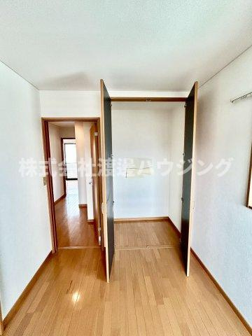 吹田市千里山西３丁目のテラスの収納