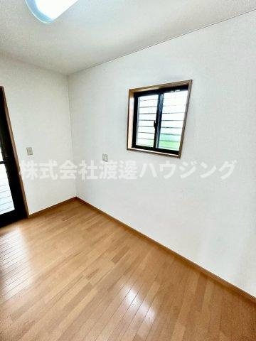 吹田市千里山西３丁目のテラスの内装