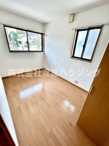 吹田市千里山西３丁目のテラスの内装