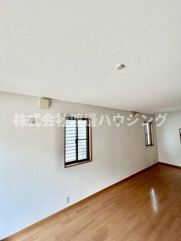 吹田市千里山西３丁目のテラスの内装