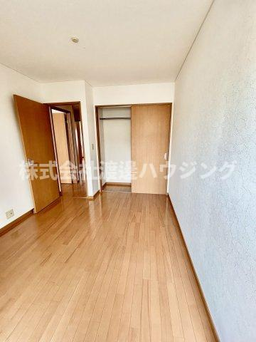 吹田市千里山西３丁目のテラスの寝室