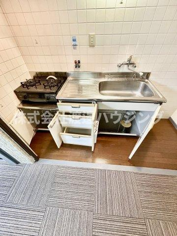 レジデンス500のキッチン|キッチン下収納