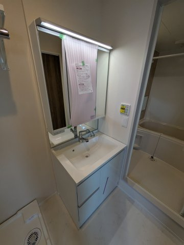 グランヒル湘南台の独立洗面台