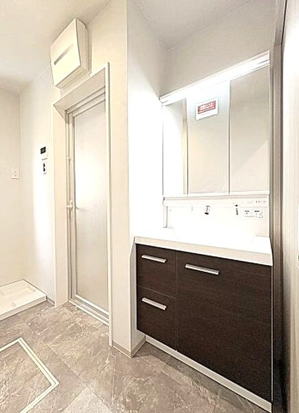 庄南パークＢの洗面所