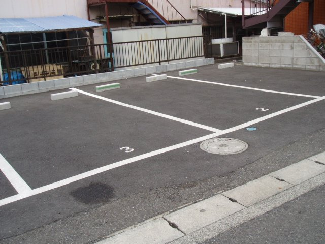 梨本駐車場の外観