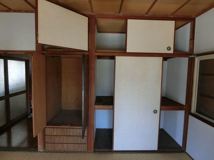 堤アパートの収納
