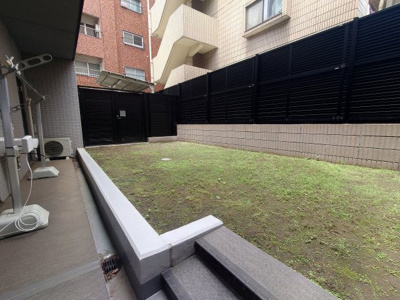 【庭】 | オープンレジデンシア八幡山ステーションサイド