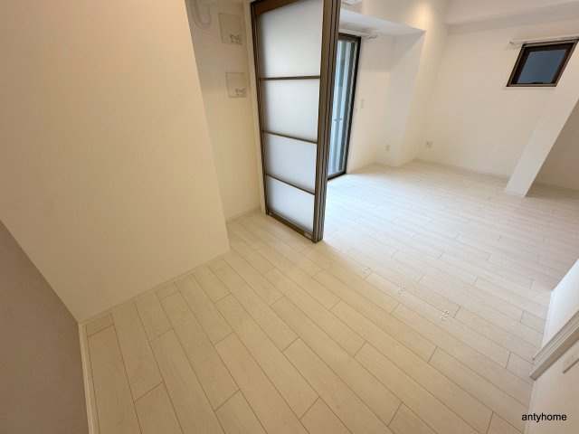 シーズンフラッツ靭本町　仲介手数料無料の寝室