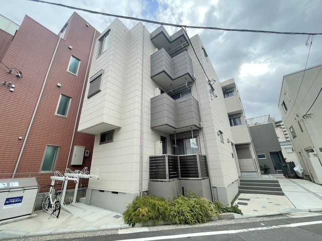 ラ・ベラヴィータ横濱大口の外観|2022年5月完成の築浅物件