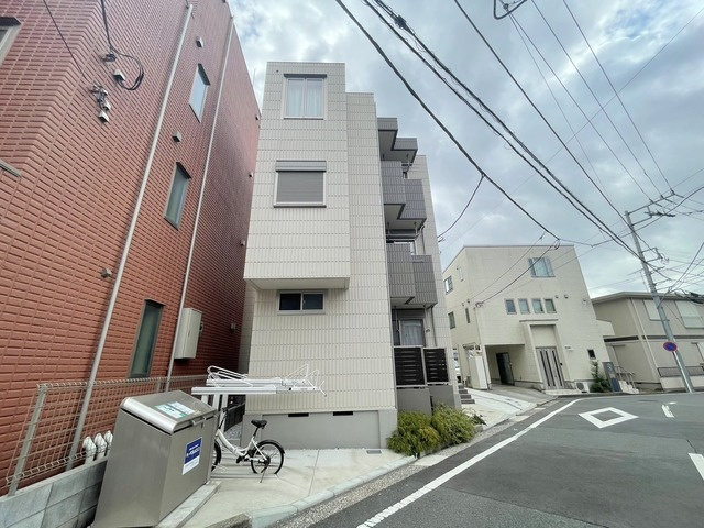 ラ・ベラヴィータ横濱大口の周辺