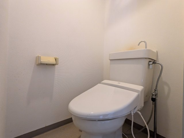 ワイケービー桜台のトイレ