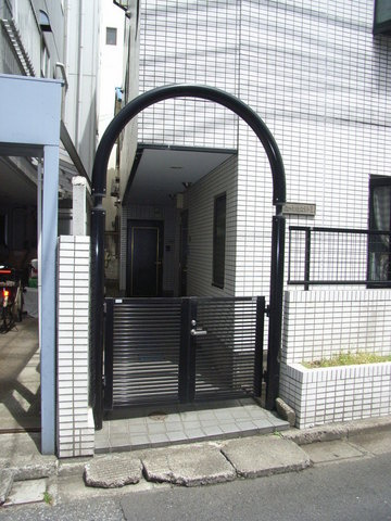 カーササカモト２のエントランス|エントランスです☆