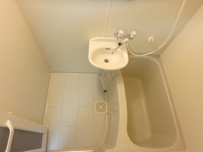 【浴室】 | ハイツ北口 | コンパクトで使いやすいお風呂です