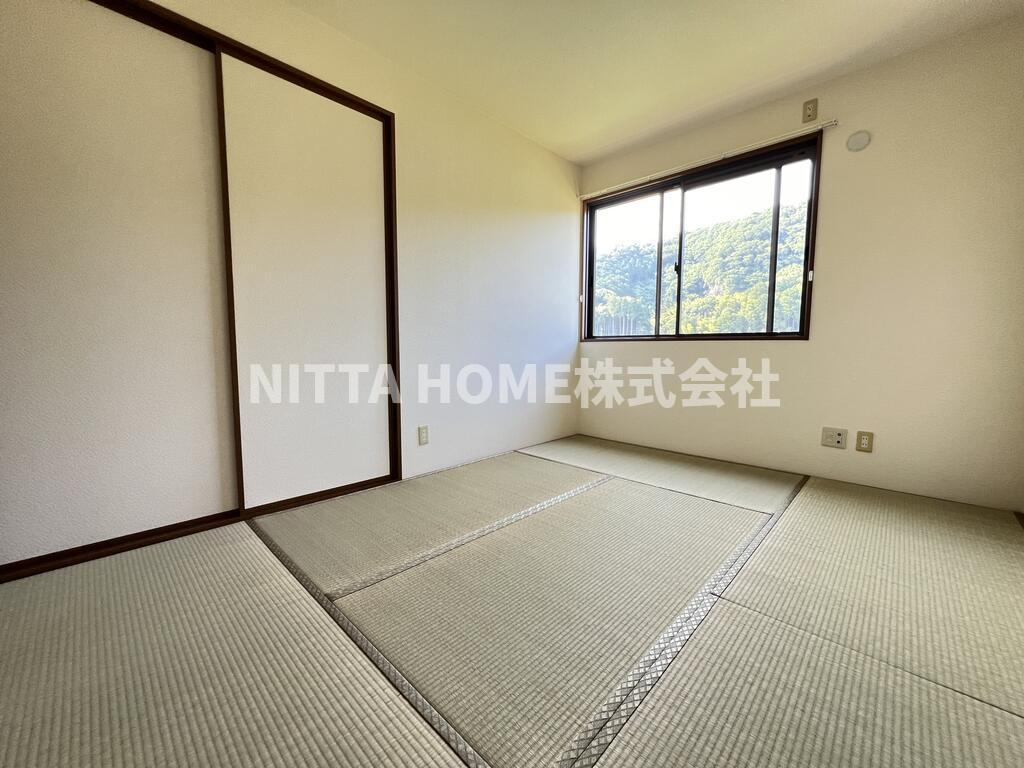 ピュアライフ　Ｂ棟の和室|【同タイプ物件写真】和室もあり、落ち着きますね◎