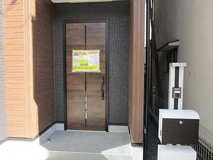 安佐南区長束6丁目の玄関