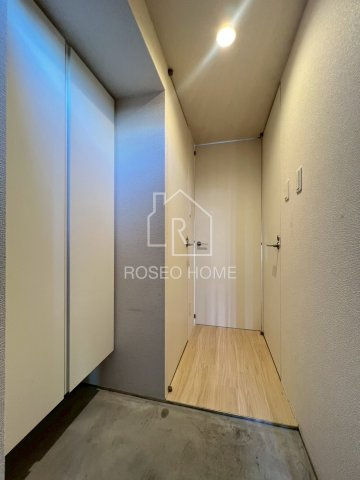 AXIS UMEKITAの玄関