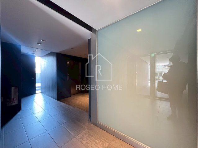 AXIS UMEKITAのロビー