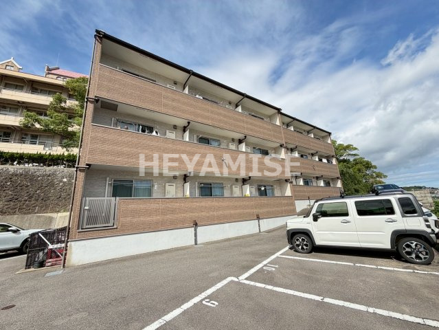 modern palazzoレイール